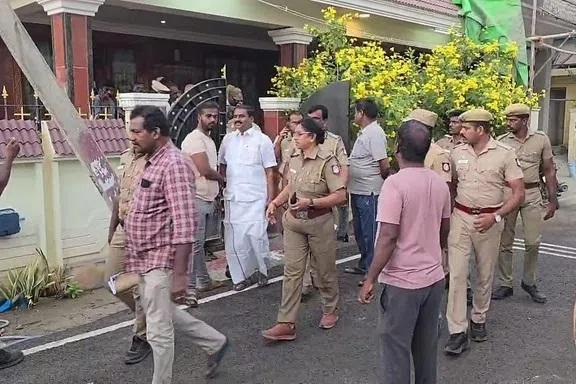 விஜய்க்கு மிரட்டல்: விளாத்திகுளம் திமுக எம்எல்ஏ கைது