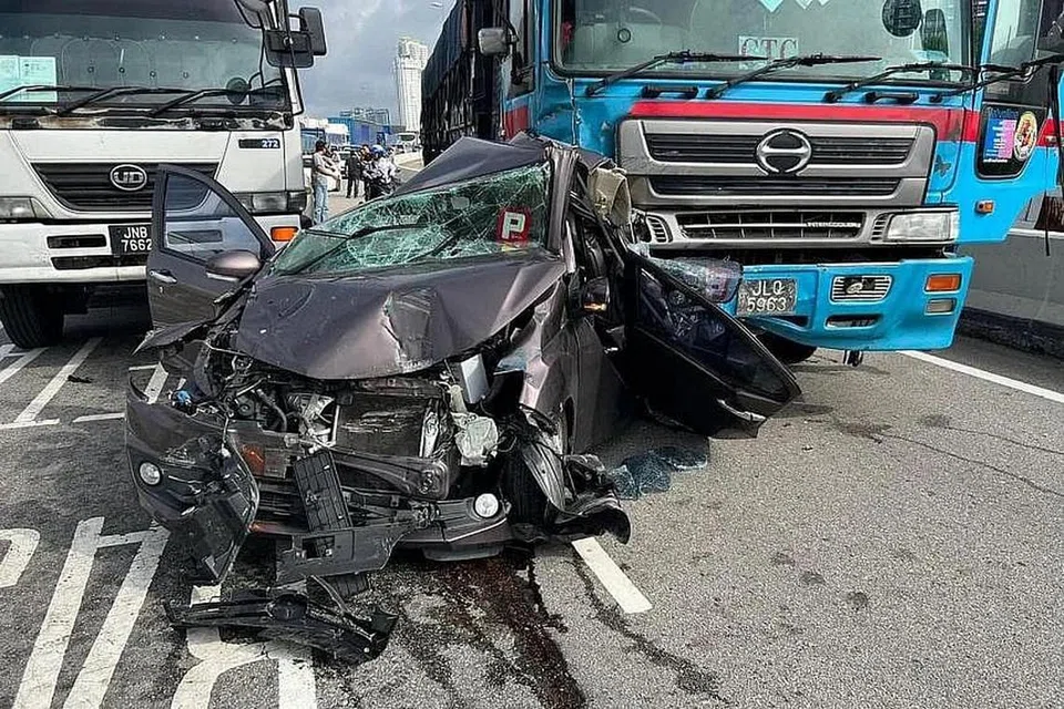 படம்: MALAYSIA-SINGAPORE BORDER CROSSERS/பேஸ்புக்