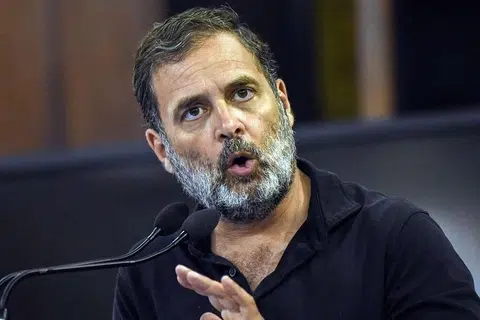 ராகுல் காந்தி.