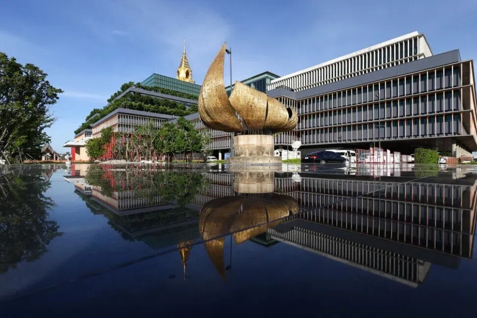 தாய்லாந்தில் விரைவில் தேர்தல் நடத்த மன்னர் ஒப்புதல்