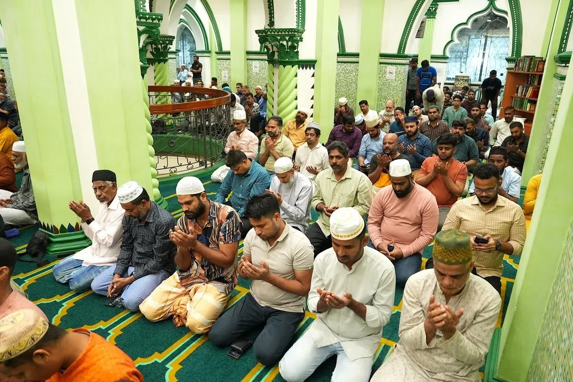 பள்ளிவாசல்களில் தொடரும் ரமலான் மாத உவப்பு