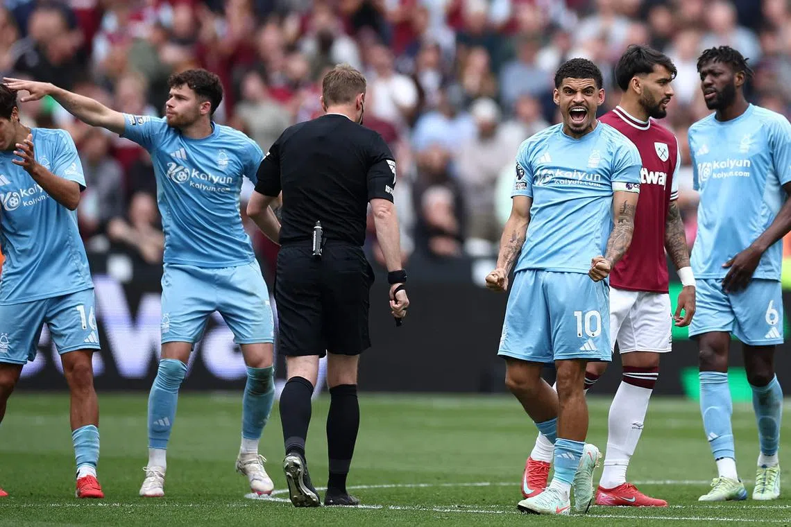 இபிஎல் இறுதி வாரம்: சாம்பியன்ஸ் லீக்குக்குக் கடும் போட்டி