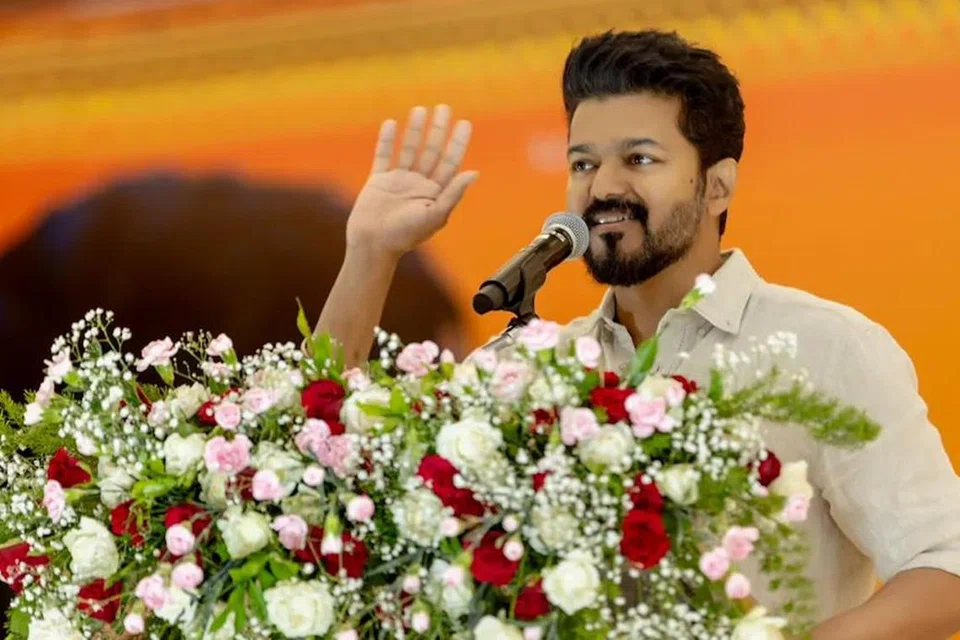 விஜய்.