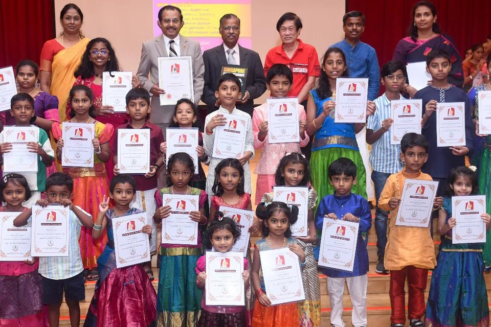 133 அதிகாரங்கள், 133 படைப்பாளர்கள், 133 நிமிடங்களில் திருக்குறள்களை காணொளிகளாக படைத்து சாதனை.