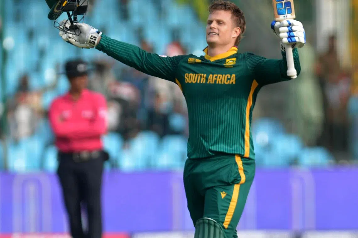 கிரிக்கெட்: தென்னாப்பிரிக்கா அசத்தல் வெற்றி