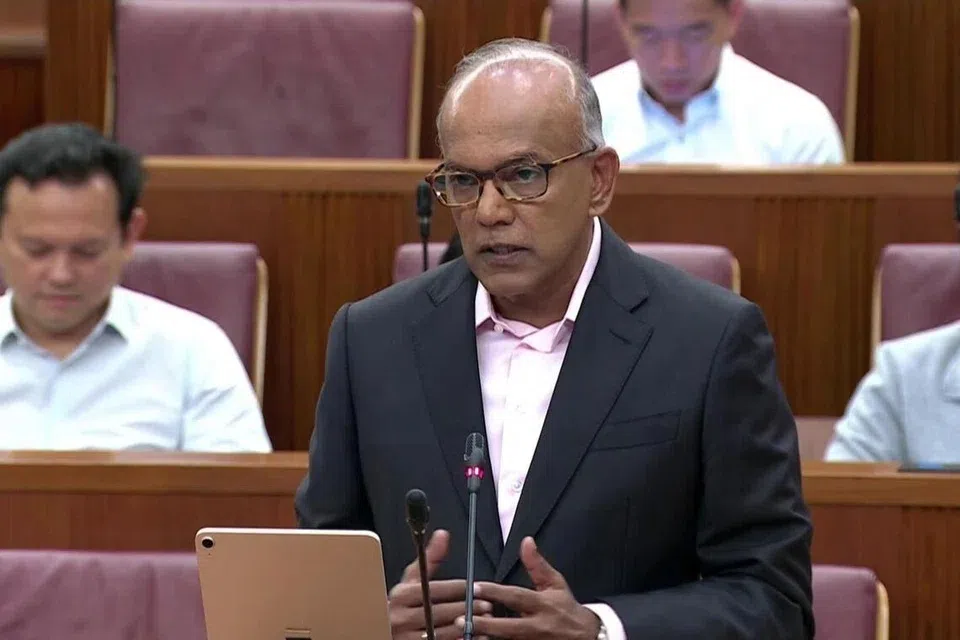 அடையாள அரசியலைத் தவிர்க்கும்படி அமைச்சர் சண்முகம் வலியுறுத்தல் 