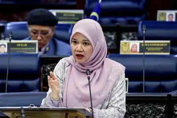 மலேசியக் கல்வி அமைச்சர் ஃபட்லினா சிடேக்.