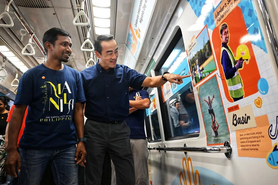 வெளிநாட்டு ஊழியர்களும் இல்லப் பணிப்பெண்களும் சமூகத்திற்கு முக்கியப் பங்காற்றுவதாக மனிதவள மூத்த துணை அமைச்சர் கோ போ கூன் (வலது) கூறினார். 