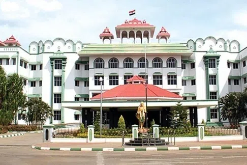 சிறுநீரக முறைகேடு விசாரணை: அறிக்கை தாக்கல் செய்ய நீதிமன்றம் உத்தரவு