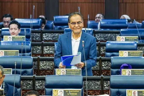 மலேசியச் சுகாதார அமைச்சர் டாக்டர் ஸுல்கிஃப்லி அகமது.