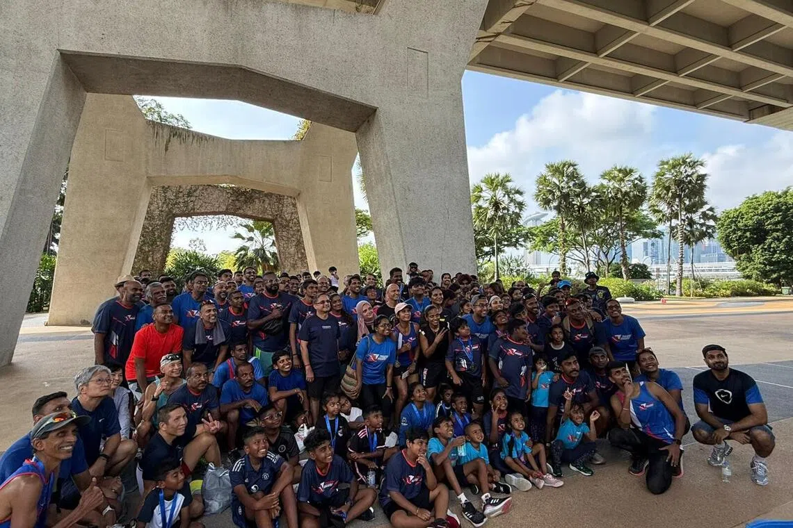 நட்புறவும் ஆரோக்கியமும் பிணைந்த ஆண்டிறுதி ஓட்டம்