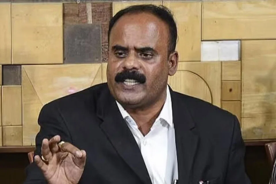 வழக்கறிஞரும் பாஜக தலைவருமான ஜி.தேவராஜே கவுடா.