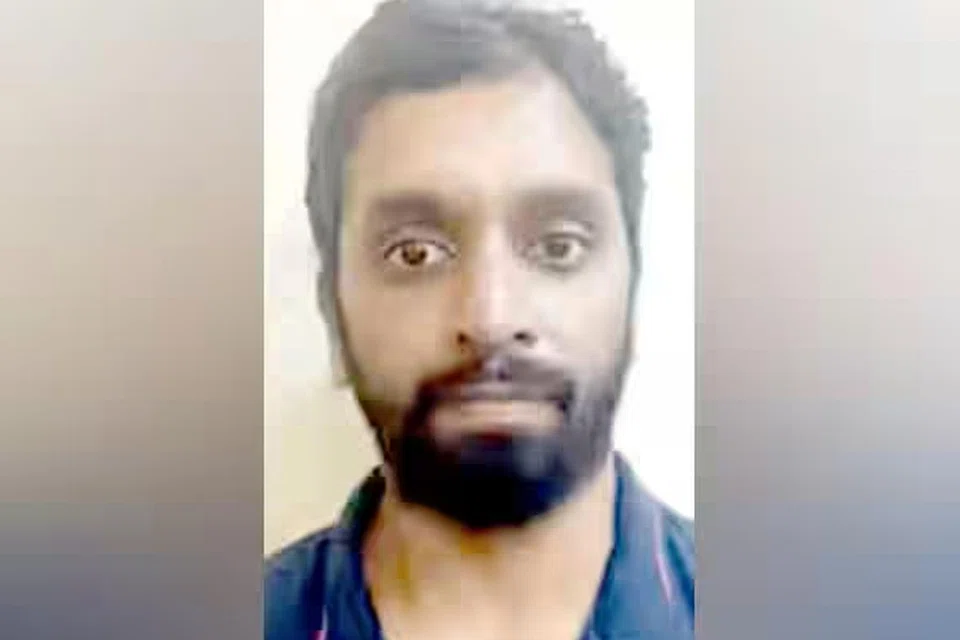 கைதான மதன்.