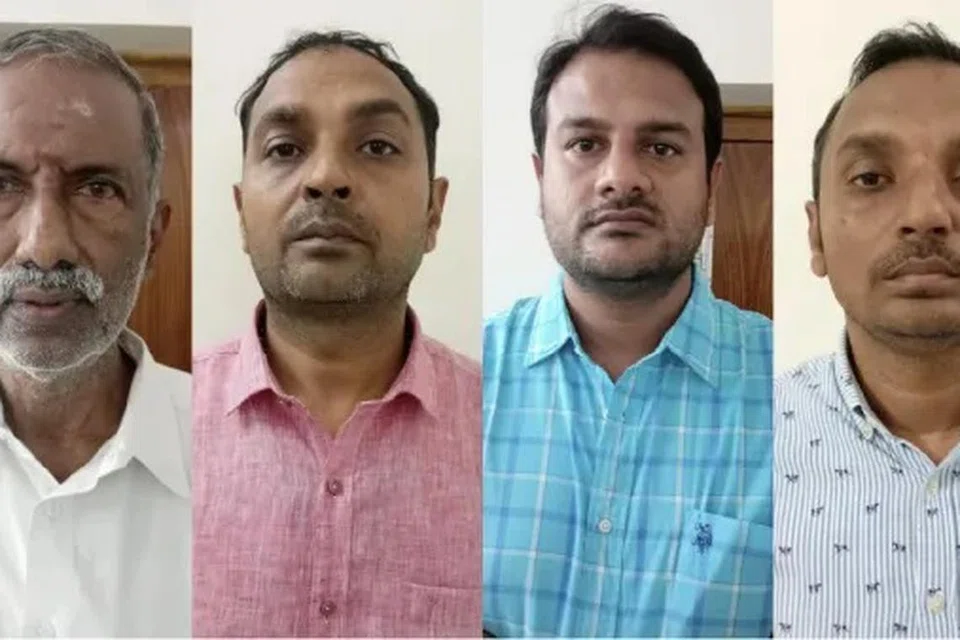 சிபிஐ அதிகாரிகளால் மூன்று பால்பொருள் நிறுவனங்களைச் சேர்ந்த இந்நால்வரும் கைதாகி உள்ளனர்.    