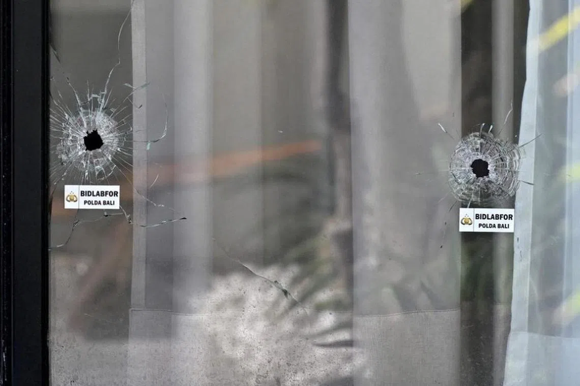 பாலி துப்பாக்கிச்சூடு: இரு வெளிநாட்டவருக்கு வலைவீச்சு