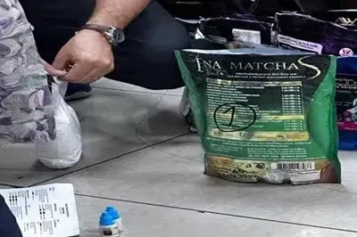 காபி உறைக்குள் வைத்து போதைப் பொருள் கடத்தல்