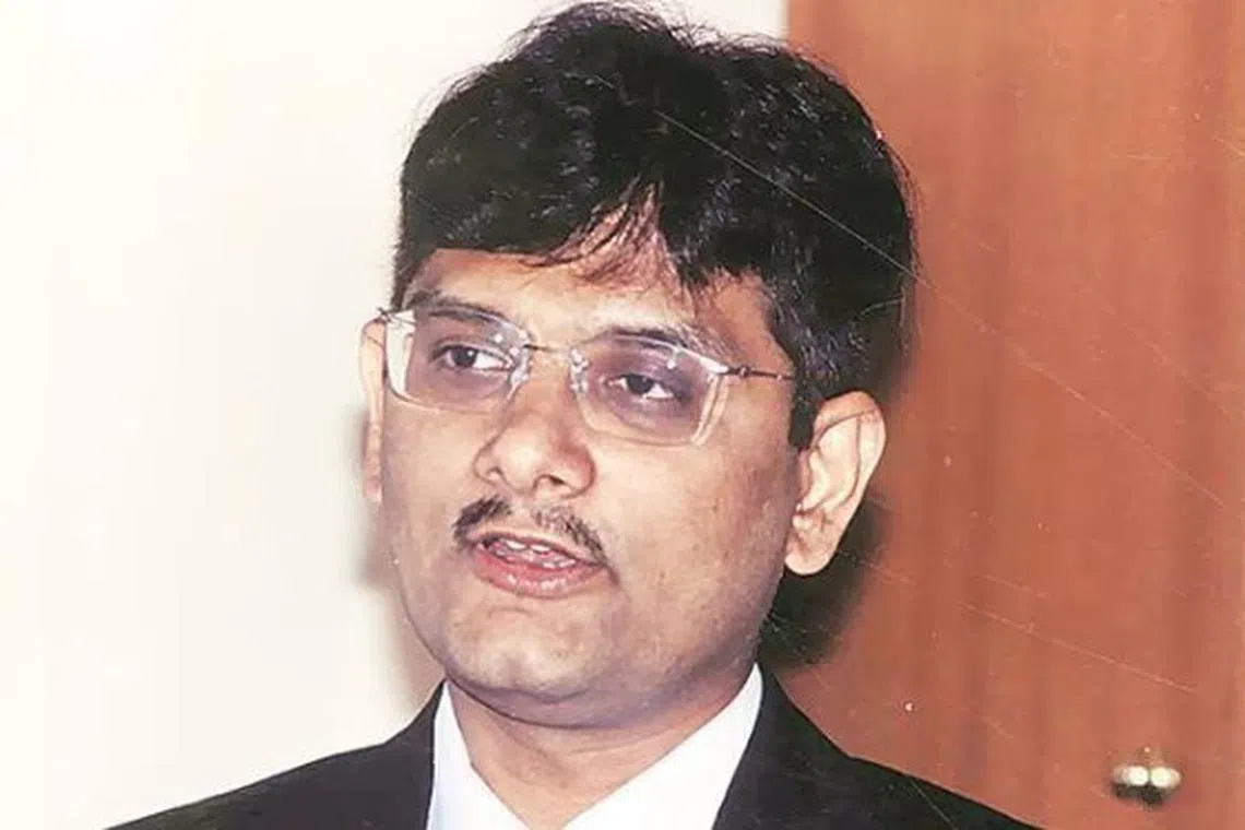 இந்தியாவின் முன்னாள் பங்குச் சந்தைத் தரகருக்கு மீண்டும் தடை