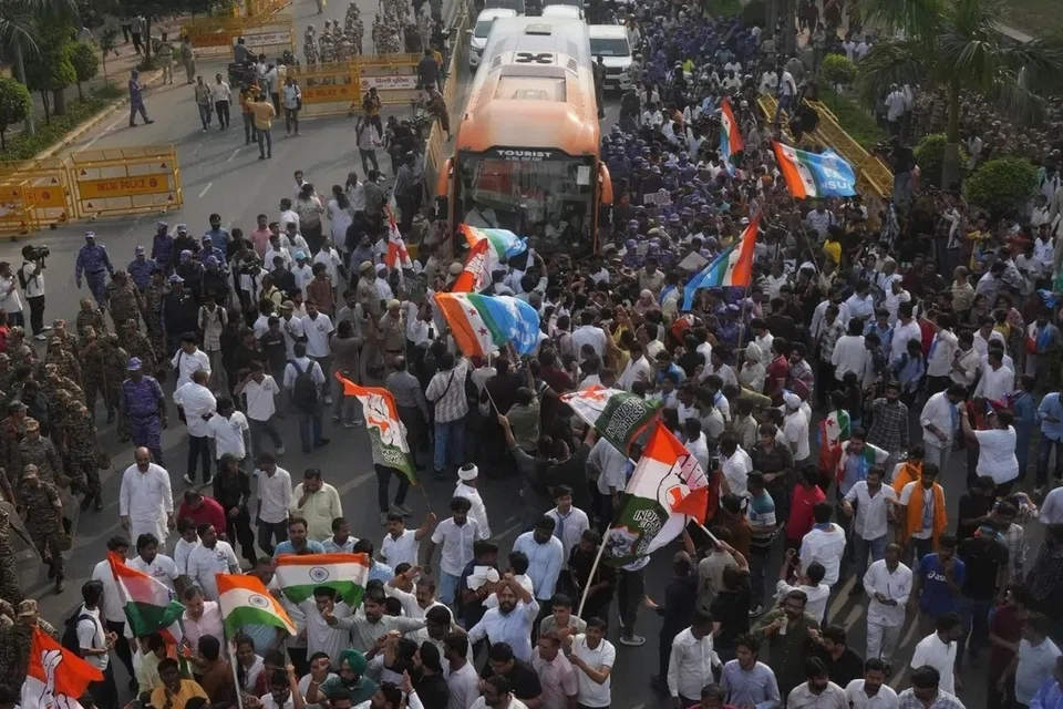 ஜந்தர் மந்தர் போராட்டத்தைத் தடுக்கும் வகையில், தலைநகர் டெல்லி முழுவதும் 37 அம்சங்கள் கொண்ட தீவிரப் பாதுகாப்பைக் காவல்துறையினர் அமல்படுத்தியுள்ளனர்.