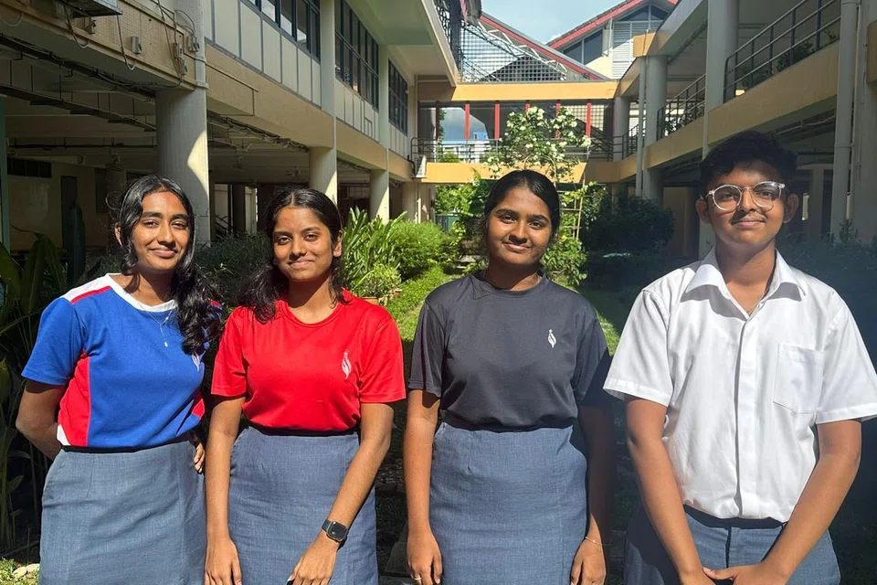 காமாட்சி சந்திரசேகர், பாலசுந்தரி மாமன்னன், பாலமுருகன் பூஜாஶ்ரீ, ராஜகுமார் ராம்குமார்.