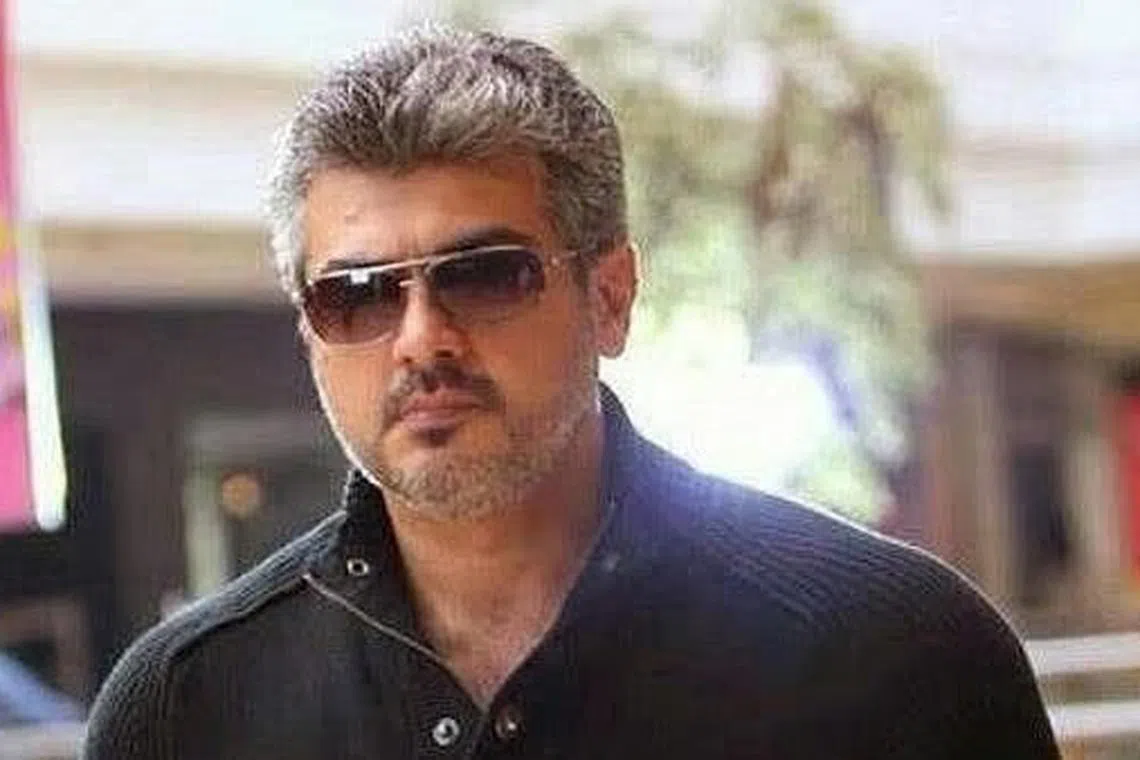 மூன்று இயக்குநர்களிடம் கதை கேட்டுள்ள அஜித்