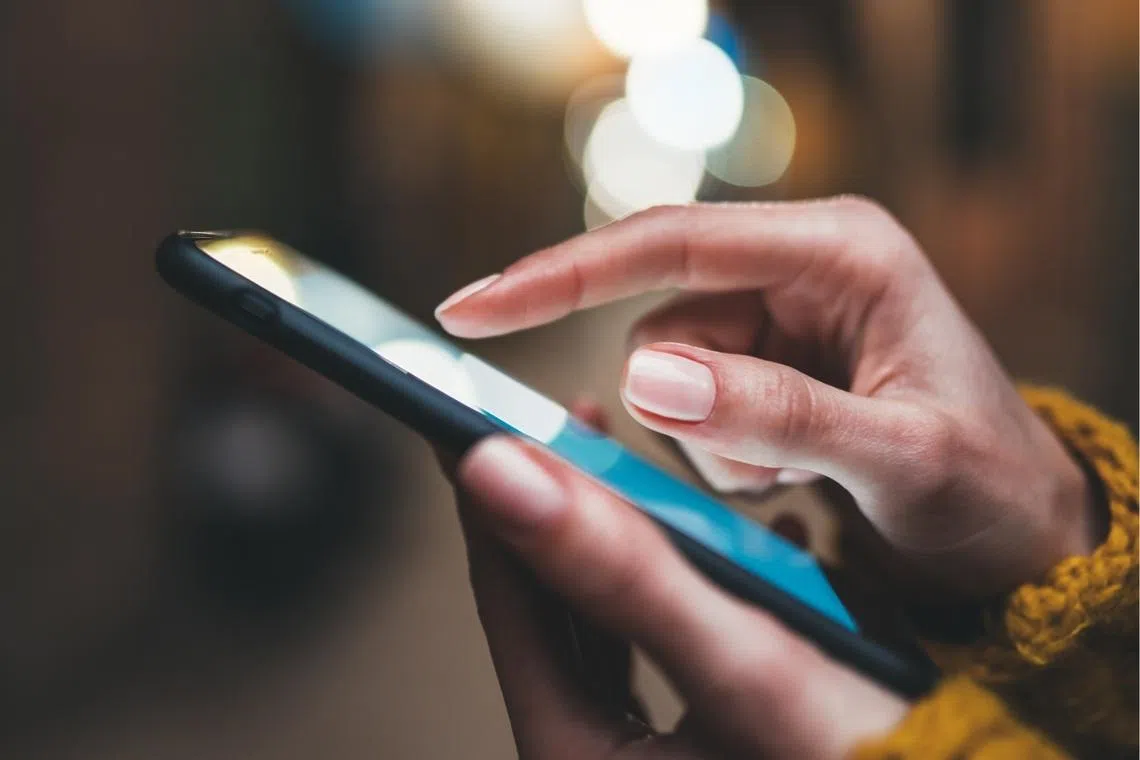 கைப்பேசிச் செயலிவழி ரூ.11 கோடி மோசடி