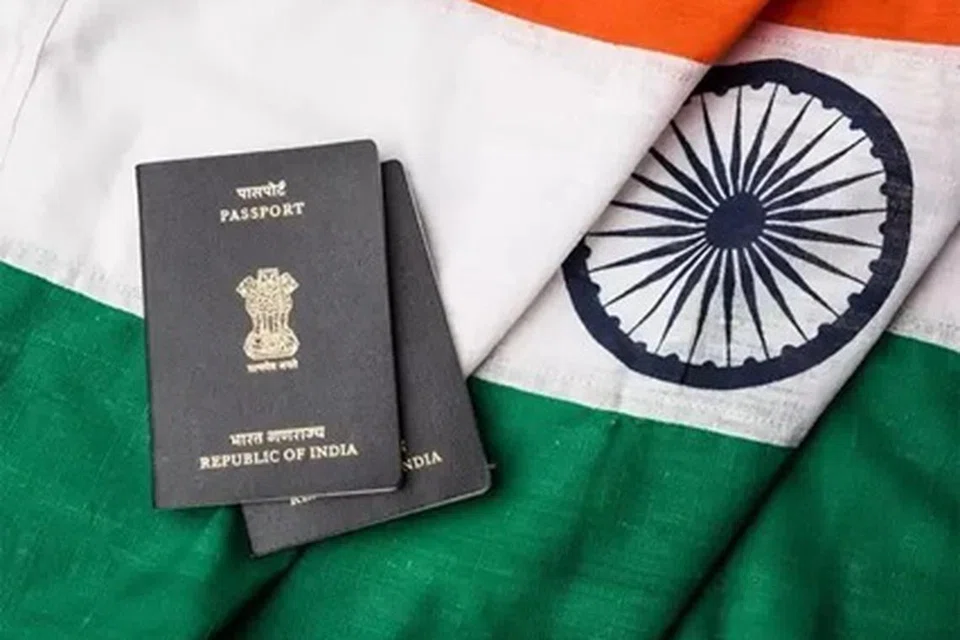 கடந்த ஆண்டில் (2024) மட்டும் ஆக அதிகமாக 206,378 பேர் இந்தியக் குடியுரிமையைத் துறந்தனர்.