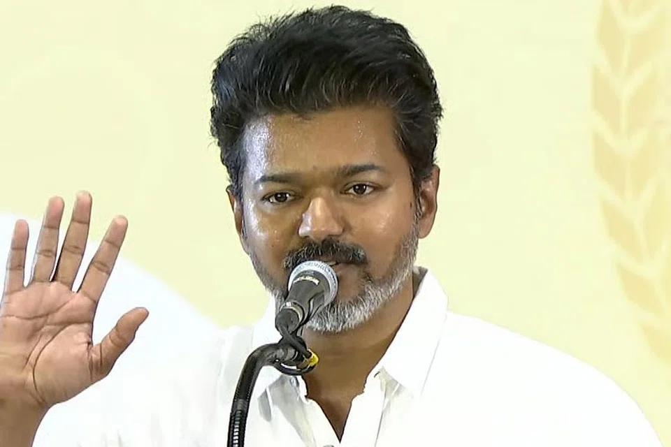 விஜய்.