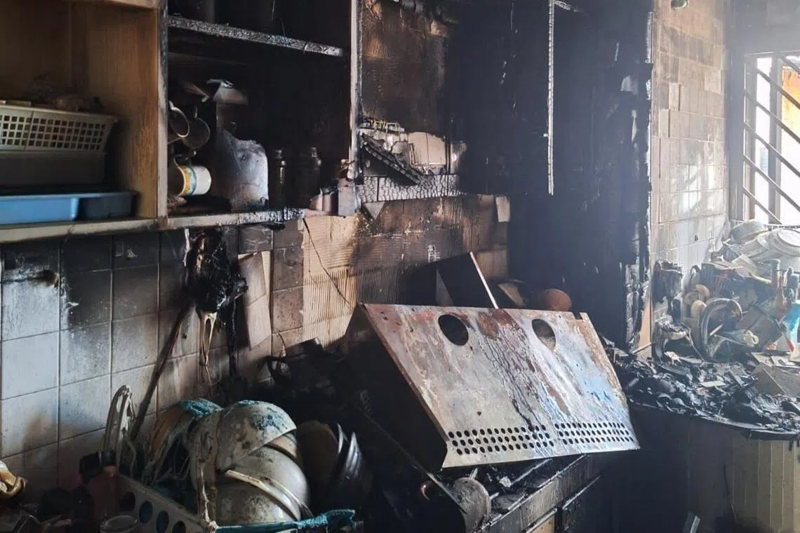 ஈசூன் வீட்டில் தீ; மருத்துவமனையில் ஒருவர்