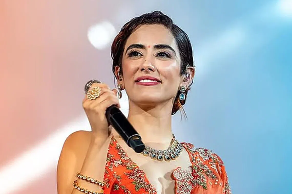 இந்தியாவிலும் கனடாவிலும் உருவக்கேலிக்கு ஆளானேன்: ஜொனிதா காந்தி