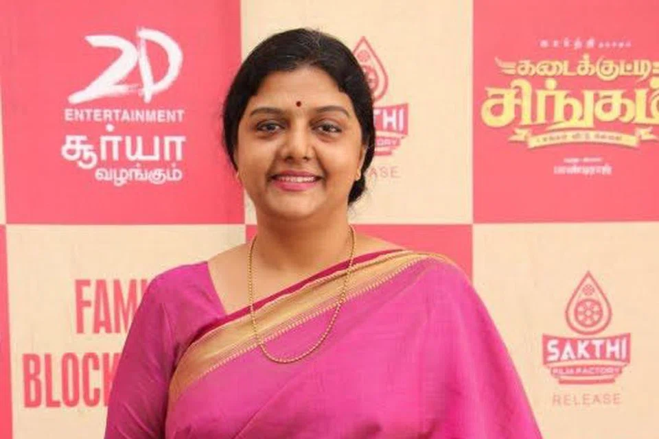 நடிகை பானுப்பிரியா.  