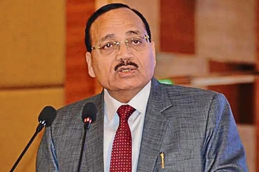 எந்தவித அச்சுறுத்தல்களுக்கும் அடிபணிய மாட்டேன்: சூர்யகாந்த்