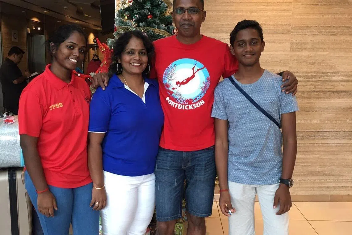 முதுநிலைப் பட்டக்கல்விக்குத் தயாராகும் குடும்பத் தலைவி