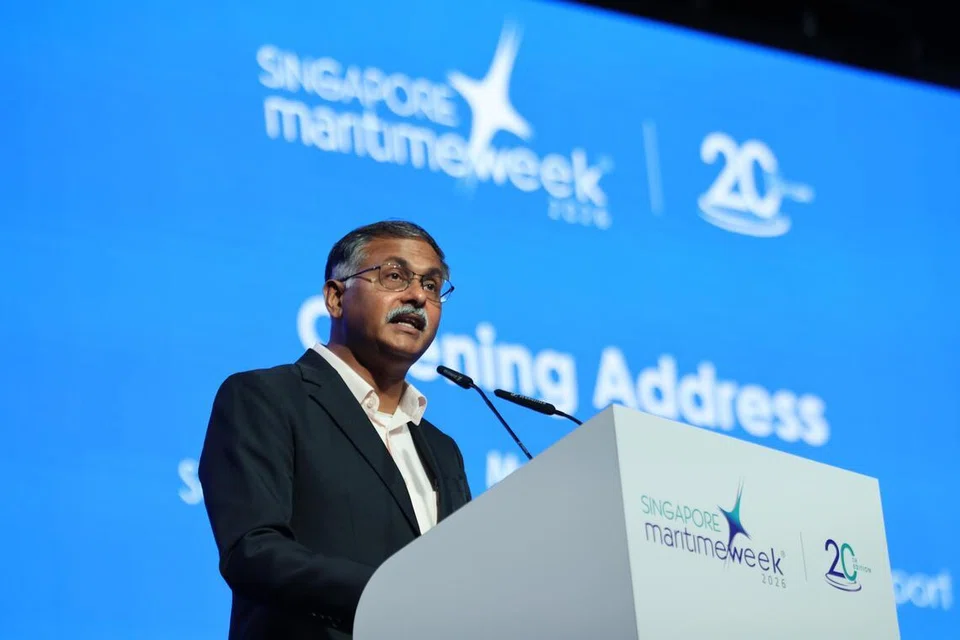 சிங்கப்பூர்க் கடல்துறை வார நிகழ்ச்சியின் இரண்டாம் நாளில் போக்குவரத்து மூத்த துணையமைச்சர் முரளி பிள்ளை உரையாற்றினார்.