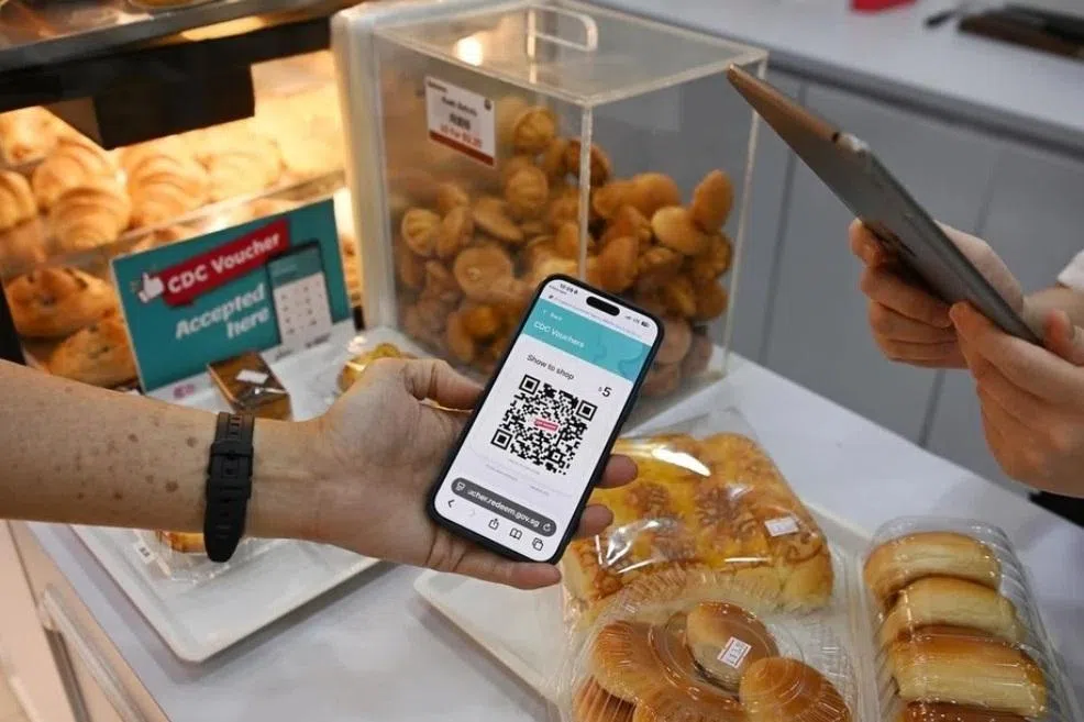 பற்றுச்சீட்டுகளால் 4 ஆண்டுகளில் 
$4 பில்லியன் செலவு 