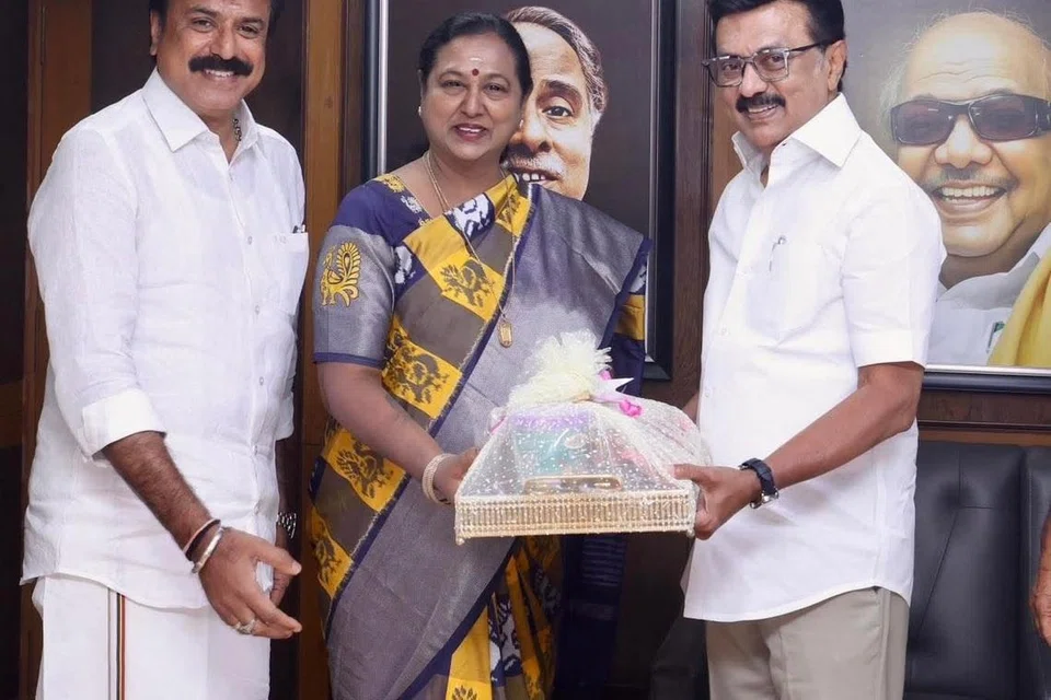 8fef3ab0-8926-4962-ba98-a32d10698ed3