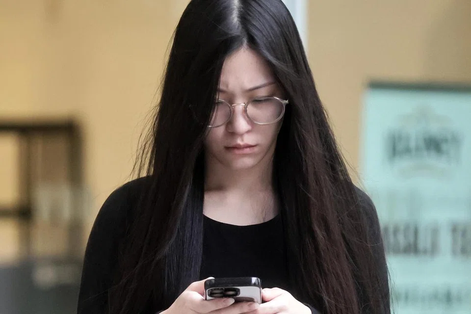 செல்லப்பிராணிப் பராமரிப்பாளர் சியு அடுத்த 9 மாதங்களுக்கு விலங்கு தொடர்பான எந்த வர்த்தகத்திலும் ஈடுபட தடை விதிக்கப்பட்டுள்ளது.