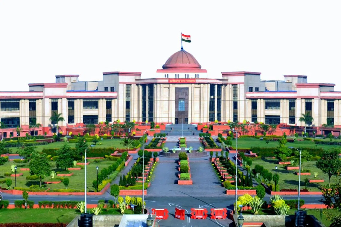 காதலைத் தெரிவிப்பது பாலியல் குற்றமல்ல: உயர் நீதிமன்றம் தீர்ப்பு