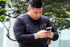 திங்கட்கிழமை (ஜனவரி 27) நீதிமன்றத்துக்கு வந்த முஹம்மது ஸுல்ஃபாக்கர் முஹம்மது ஸைனி, 25.