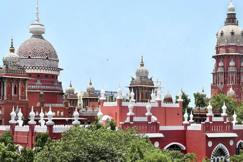 சென்னை உயர் நீதிமன்றம்.