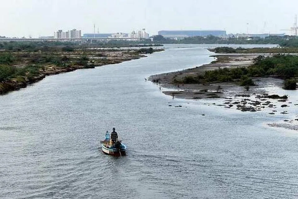 கொசஸ்தலை ஆற்றில் நான்கு இடங்களில் நீர்த்தேக்கங்கள் அமைப்பது குறித்த ஆய்வை விரைவில் முடிக்க தமிழ் நாடு அரசு திட்டமிட்டுள்ளது.