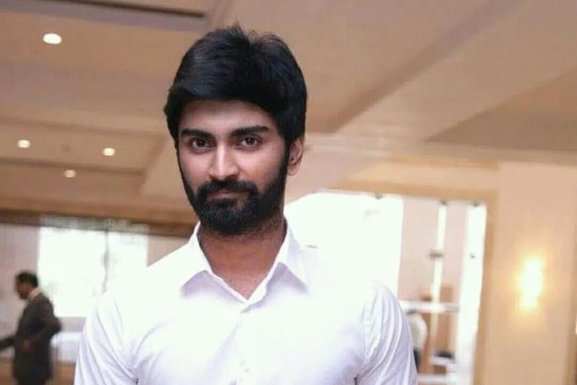 யாருடனும் எனக்குப் போட்டி இல்லை: அதர்வா