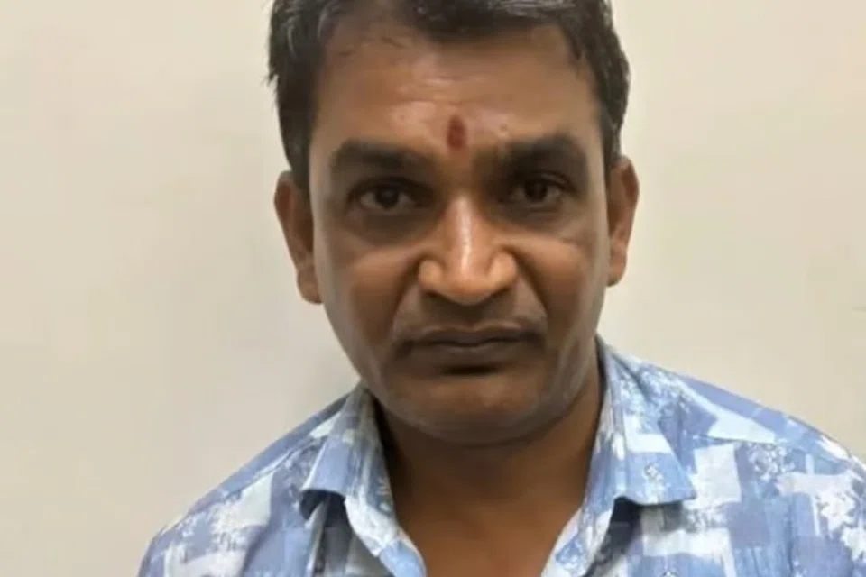 நரேஷ்புரி கோஸ்வாமி. 