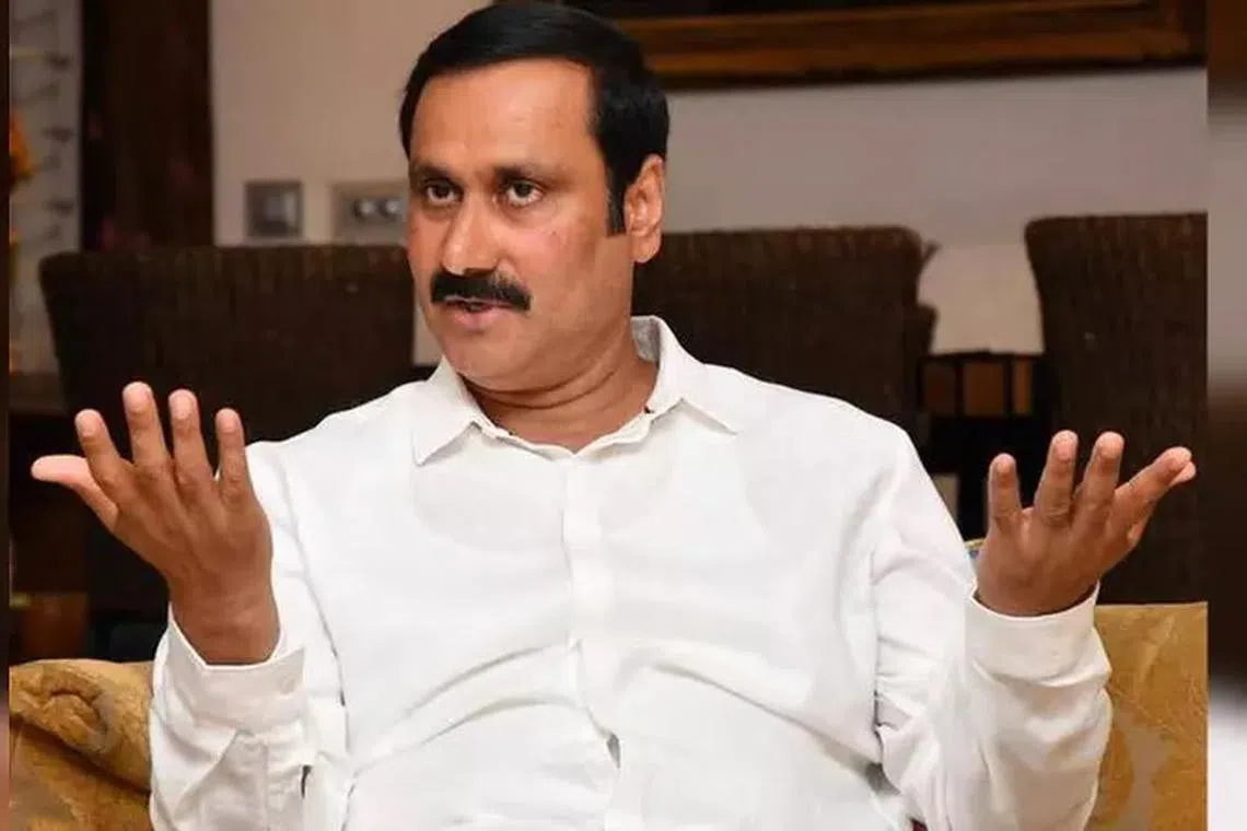 நடப்பது மக்கள் ஆட்சியா, காவல்துறை ஆட்சியா என  அன்புமணி கேள்வி