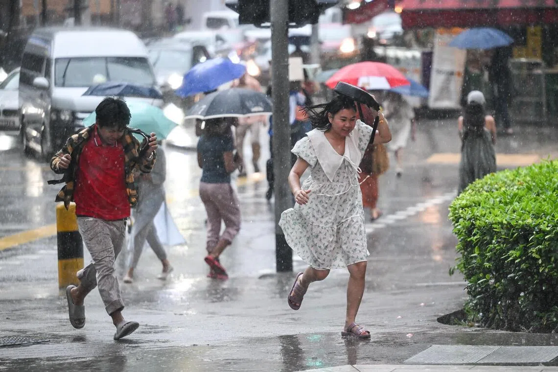 வெள்ள அபாயம் குறித்து பொதுமக்களுக்கு எச்சரிக்கை