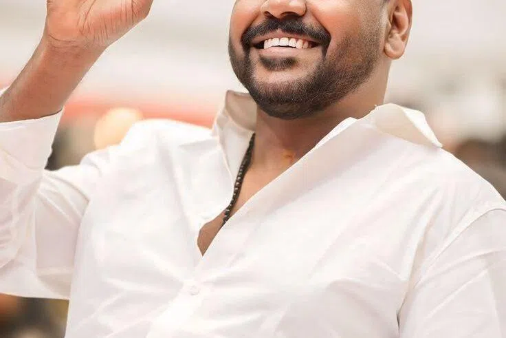 அரசியலுக்கு வருவது குறித்து மக்களிடம் லாரன்ஸ் கருத்துக் கேட்பு