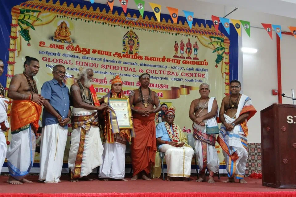 ஸ்ரீ தெண்டாயுதபாணி ஆலயத்தின் வளாகத்தில் நிகழ்ச்சி நடைபெற்றது. 