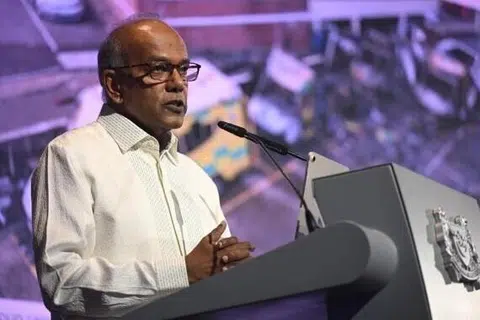 உள்துறைக் குழு அதிகாரிகள் பதவி ஏற்பு நிகழ்வில் பங்கேற்று அமைச்சர் கா. சண்முகம் உரையாற்றினார்.