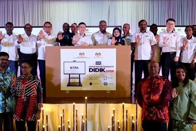 தமிழ்ப்பள்ளி ஆசிரியர் பணியில் சேர தகுதியானவர்களுக்கு அழைப்பு 