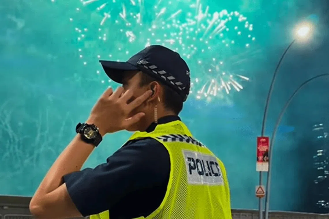 சிங்கப்பூர்க் காவல்துறையின் தேசிய தினக் காணொளியில் அனிருத் பாடல்