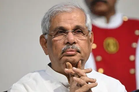 அர்லேகர்.